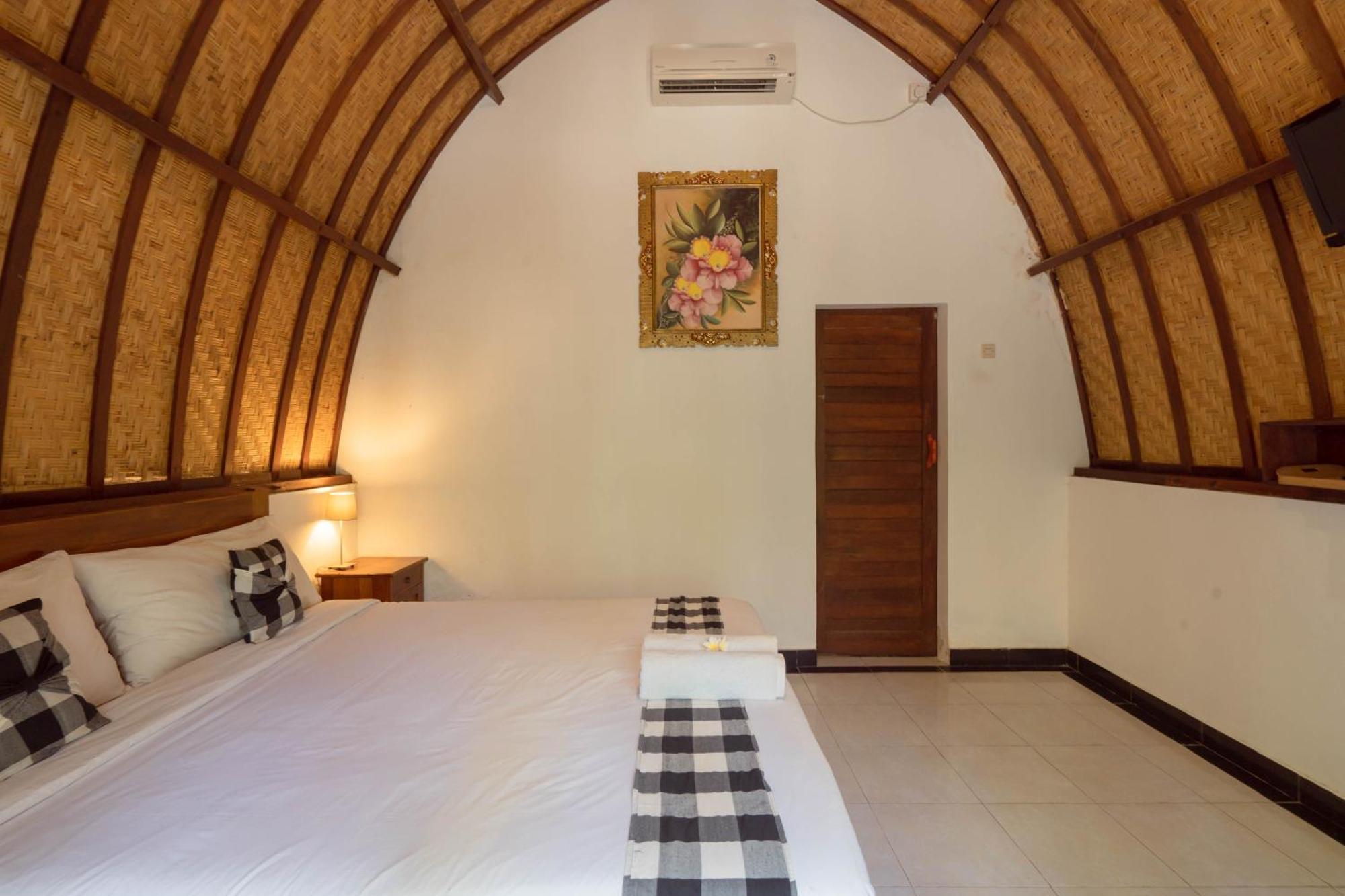 Ratu Cottage By Ourstory Travels Batununggul Εξωτερικό φωτογραφία